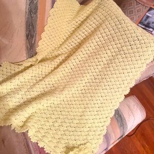 Square Grannie Knit Yellow Baby Blanket